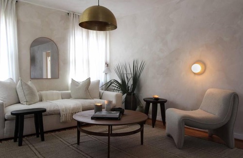 Northwest Dallas House | Casa Wabi on Park Lane in Dallas + 2 King Beds