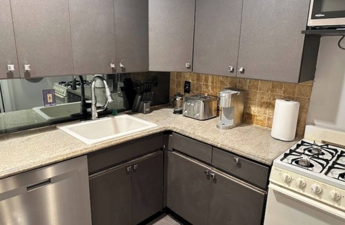 Guttenberg Apartment | Casa Yael Rental