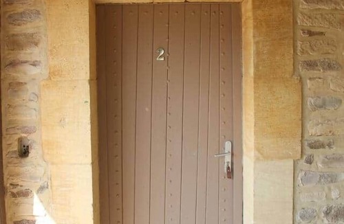 Pertuis House | Casa Yolis