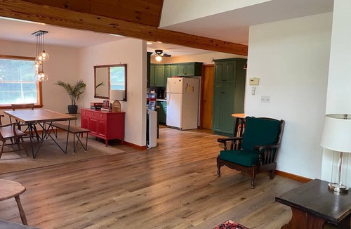 Roxbury Apartment | Casa Zorro Golf Course Rd