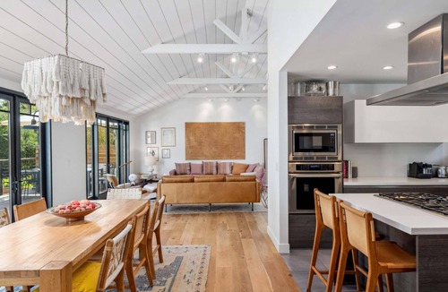 Malibu House | Casa Zuma by Oraklus