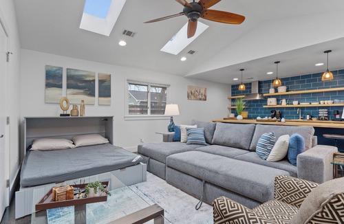 Crestview House | CasaATX: Where Austin living meets comfort and style
