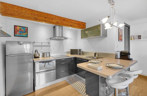 Carmes Apartment | Casabene - One Bedroom Apartment, Sleeps 2