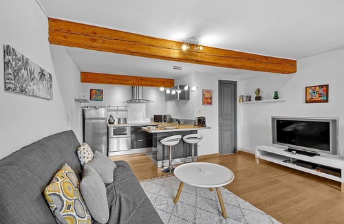 Carmes Apartment | Casabene - One Bedroom Apartment, Sleeps 2