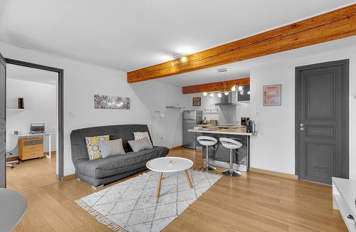 Carmes Apartment | Casabene - One Bedroom Apartment, Sleeps 2