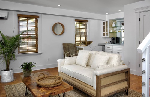 Cape May Bed & Breakfast | Casablanca