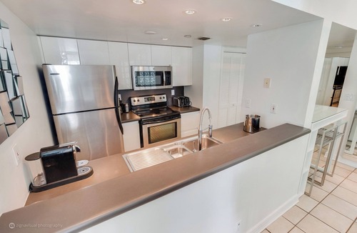 South Beach Apartment | CasaGrandeSouthBeach by AmericanVacationLiving 4RM