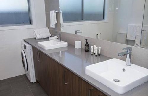 Nuriootpa House | CASALE COTTAGE Barossa Valley