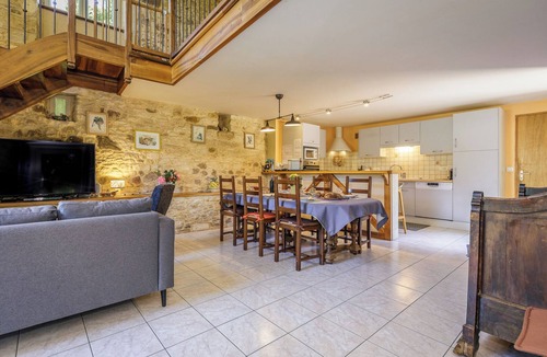 Montclera House | Casalle, comfortable restored holiday home with private swimming pool