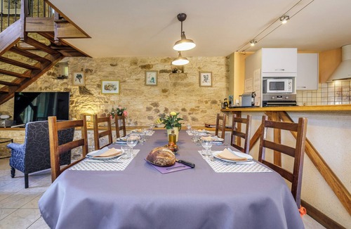 Montclera House | Casalle, comfortable restored holiday home with private swimming pool