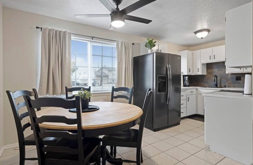 South Richland Apartment | Casamor - Home in Richland