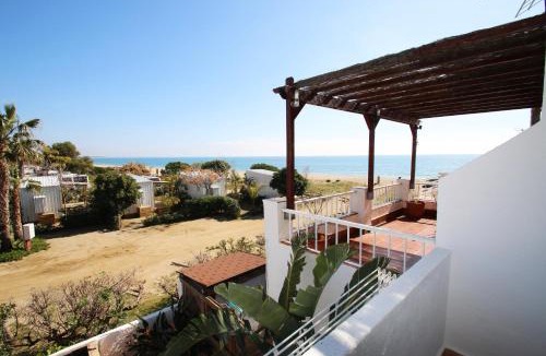 Parc de Mont-roig House | Casas Blancas 12
