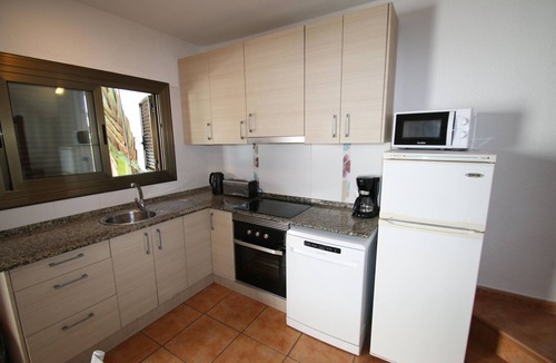 Parc de Mont-roig Ski Chalet | Casas Blancas 12, Parc Mont-roig