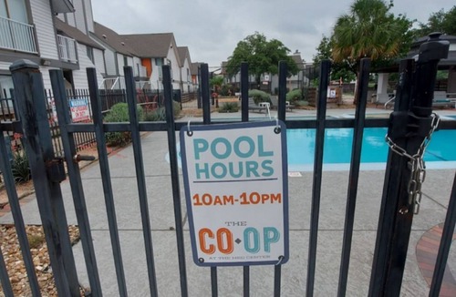 Braeswood Place Apartment | CASAS CONFORTABLES #1