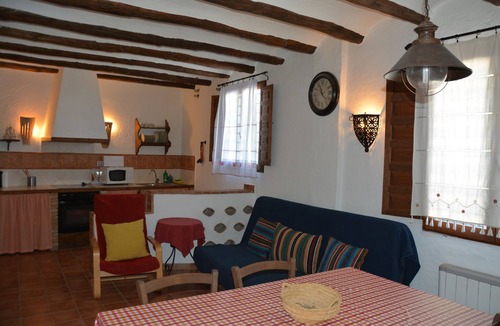 Galera House | Casas Cueva El Mirador de Galera for 4 people