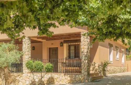 Yeste House | Casas rurales Batan Rio Tus