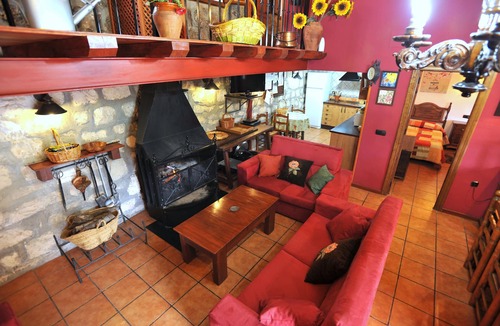 Tolosa Ski Chalet | Casas Rurales Río Tranquilo 1 "Private Pool" Alcalá del Júcar