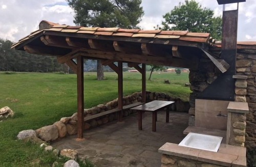 Lladurs Cottage | Casas Rurales La Salada for 10 people