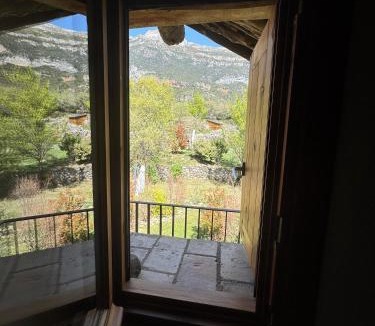 Viu House | Casas Rurales Molinias