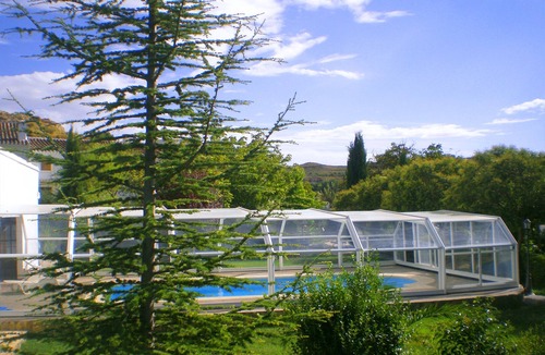 La Alqueria Apartment | Cascada Apartment: sound of life