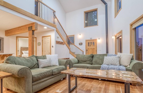 Westbrook Meadows House | Cascade Chalet