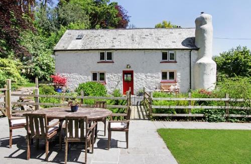 Exford House | Cascade Cottage