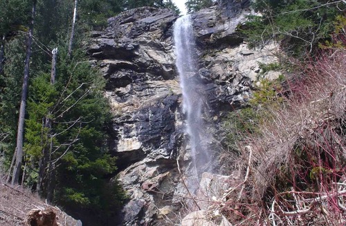 Rockport House | Cascade Mountain Getaway