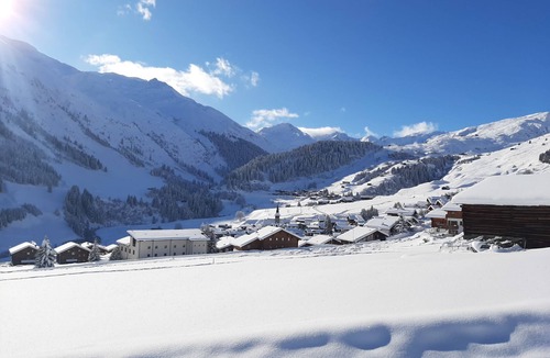 Tujetsch Apartment | Cascharolas Bellingreri, (Rueras/Sedrun). by Interhome