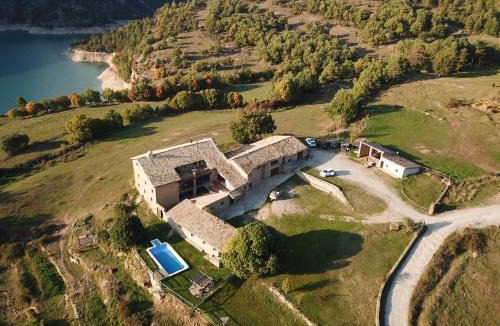 Naves Hostel | Cases Altes de Posada