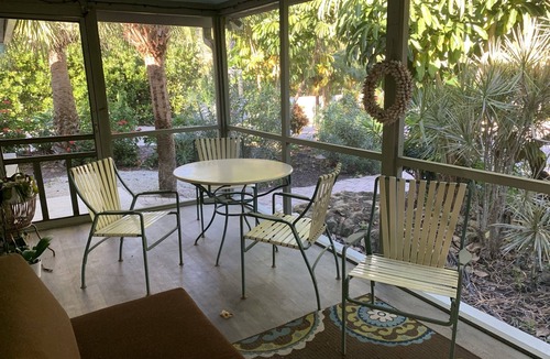 Nokomis House | Casey Key Beach Getaway