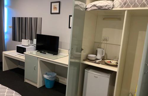 Hallam Hotel | Casey on Princes Motel