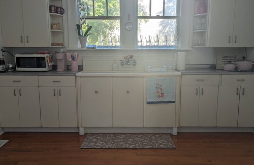 North Augusta Cottage | Casey's Cottage- Georgia Ave