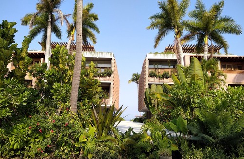Costa Careyes House | Casita 302 | Beachfront & jacuzzi