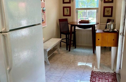 Mango Groves Cottage | Casita Azul with heated pool