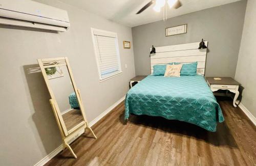 Waco House | Casita Blanca- Close To Downtown