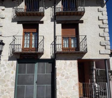 Rascafria House | Casita Del Brezal