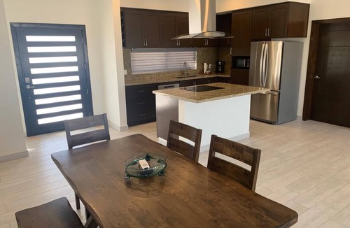 La Choya House | CASITA LA PALMA SHORES, HERMOSA Y RELAJANTE PARA USTED Y SU FAMILIA