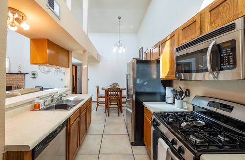 Biggs Field Condo | Casita Las Palmas