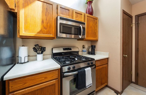 Biggs Field Condo | Casita Las Palmas