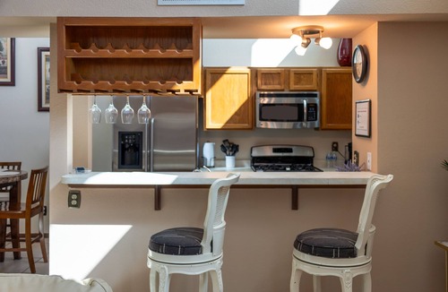 Biggs Field Condo | Casita Las Palmas