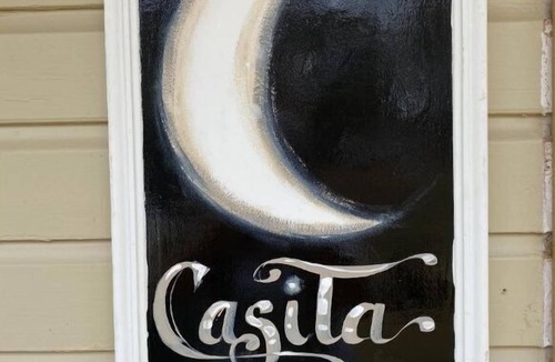 Hemphill House | Casita Luna - Hemphill, Texas