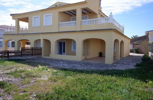 Les Deveses House | Casita Mar by Interhome