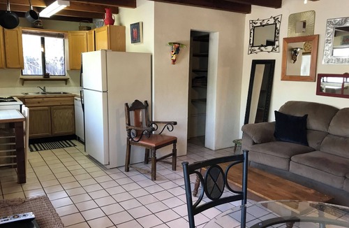 Tanque Verde Cabin | CASITA ON 10.5 ACRE GUEST RANCH! Sleeps 4! Pool! Full kitchen Private Yard, BBQ!