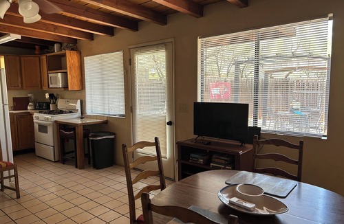 Tanque Verde Cabin | CASITA ON 10.5 ACRE GUEST RANCH, POOL! Full Kitchen, BBQ, Private Yard, Firepit