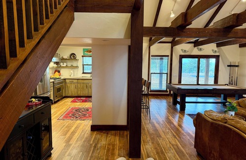 Center Point House | Casita Paloma - 3BR/3BA house on 20 acres w/Private Gate Access