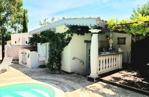 Puimisson House | Casita Rossignol