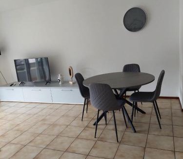 Caslano Apartment | Caslano City Apartments