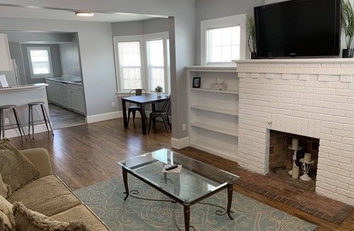Casper House | Casper's Cozy Craftsman