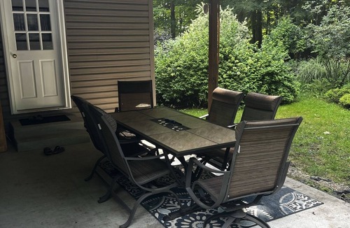 Lily Dale Cottage | Cassadaga cottage in the woods
