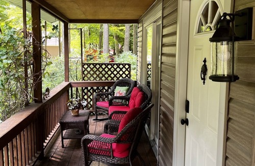 Lily Dale Cottage | Cassadaga cottage in the woods